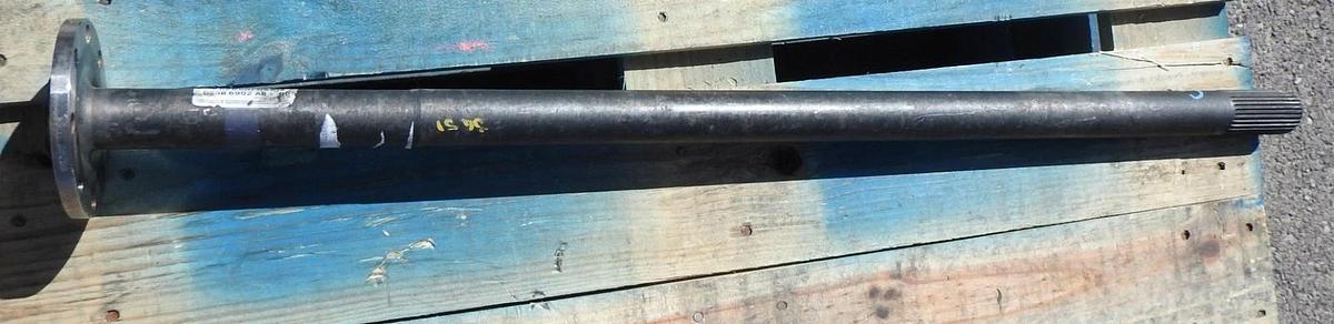 GENUINE Mopar 05086902AB, 5086902AB Axle Rear Shaft 2003-2018 Ram 2500 3500 NEW!