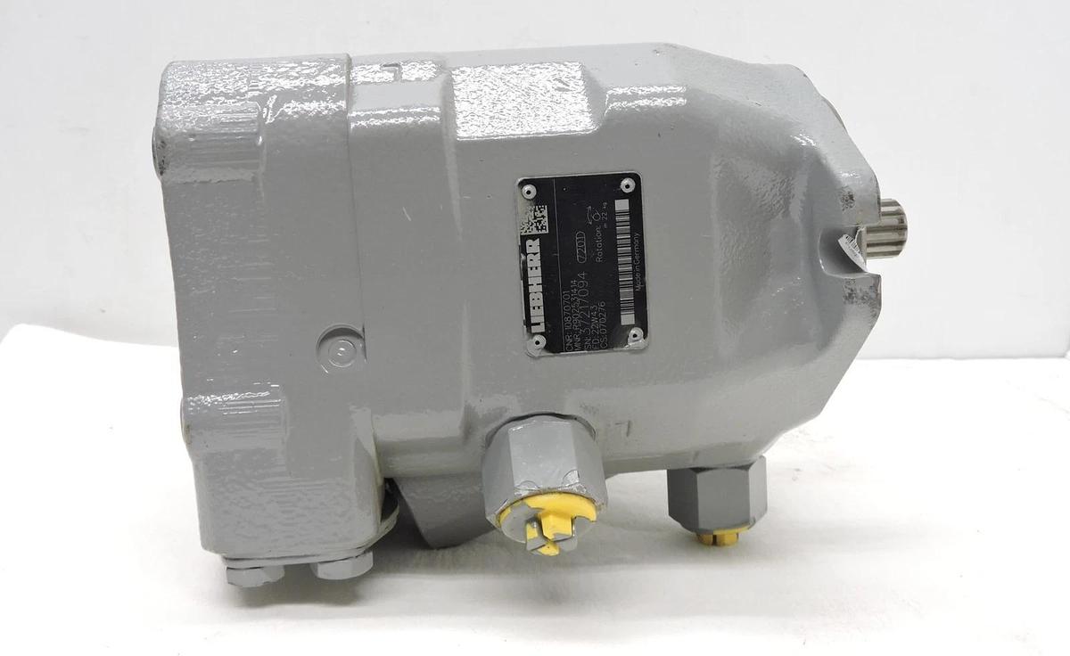 Liebherr 10870701 (Rexroth: R902531414) Hydraulic Axial Piston Variable Pump OEM