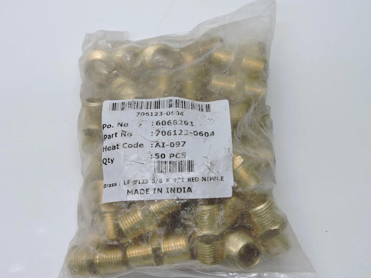 (50/pk) LF 7123 3/8 X 1/4 RED NIPPLE Brass 706123-0604 - BRAND NEW!