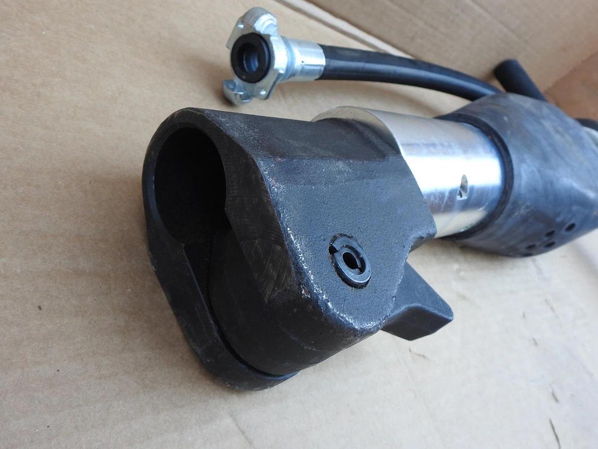 MAC3 BB40 US Hex Concrete Breaker Brise Beton SHANK: 28 x 160 (1-1/8" x 6") NEW