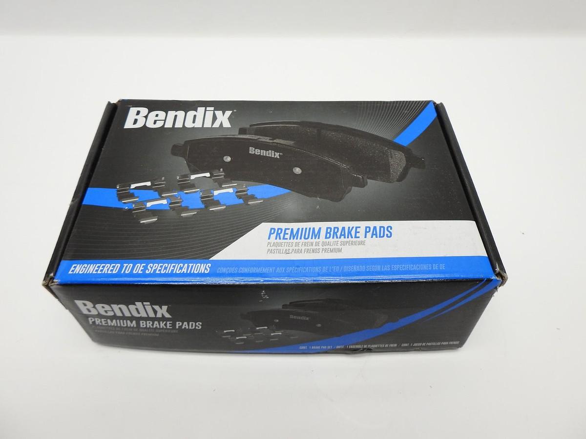 Bendix SBC913 Ceramic Front Brake Pads for Chevy Equinox 06-05, Pontiac Torrent