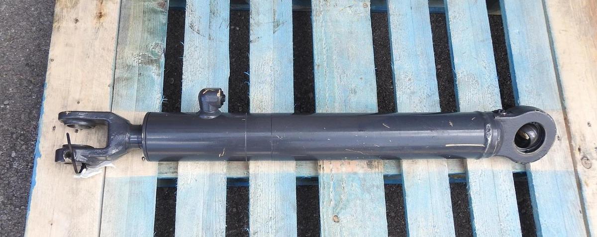 Case 87452362 Hydraulic Cylinder for Case Wheel Loader - OEM NEW!