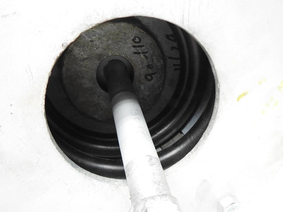 Piping Technology PTP 1-90B Variable Spring Hanger 400 lb/in Pipe Support Spring