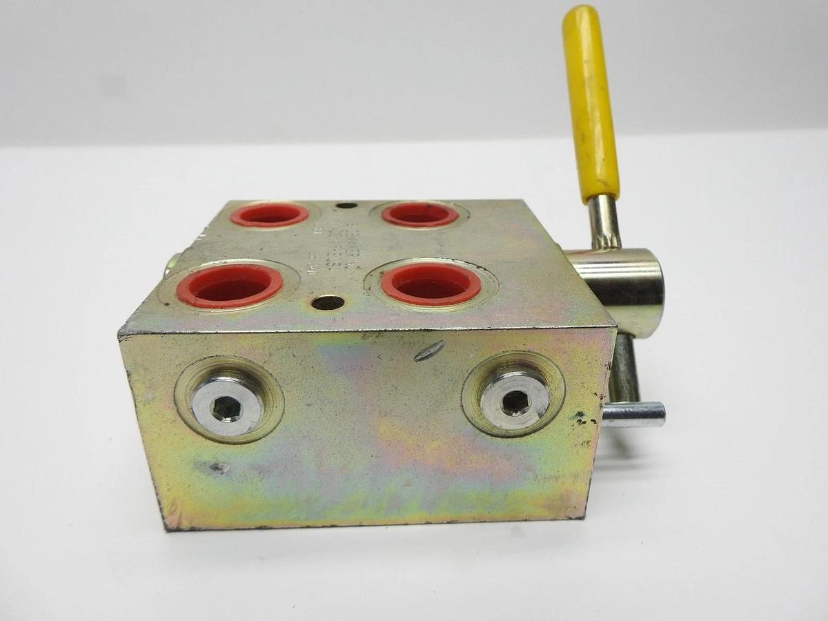 Shoemaker Inc. Hydraulic Diverter Multiplier Valve Block 8381 38 24D - BULK NEW!
