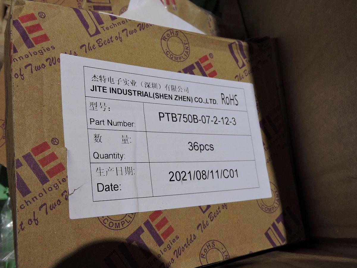 Lot of 250 - PTB750B terminal blocks