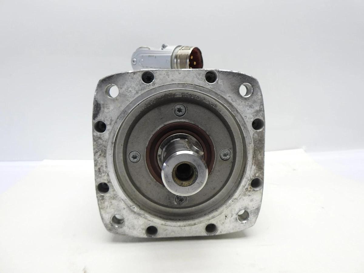 GENUINE Siemens 1FT7082-5WH71-1CB2-Z SYNCHRONOUS MOTOR 1FT70825WH711CB2Z DAMAGED
