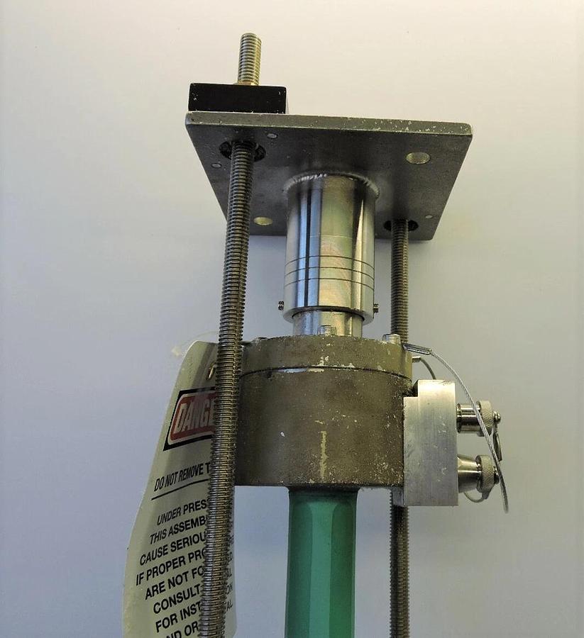 McCrometer Bi-Directional Electromagnetic FPI Mag 394 w/ 880003055 Converter