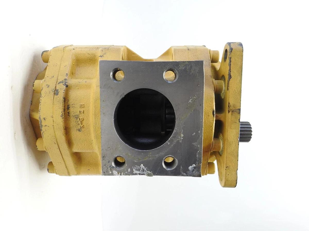 OEM Komatsu 704-71-44002 Hydraulic Pump for D375A-1 D375A-3 D375A-5D 7047144002