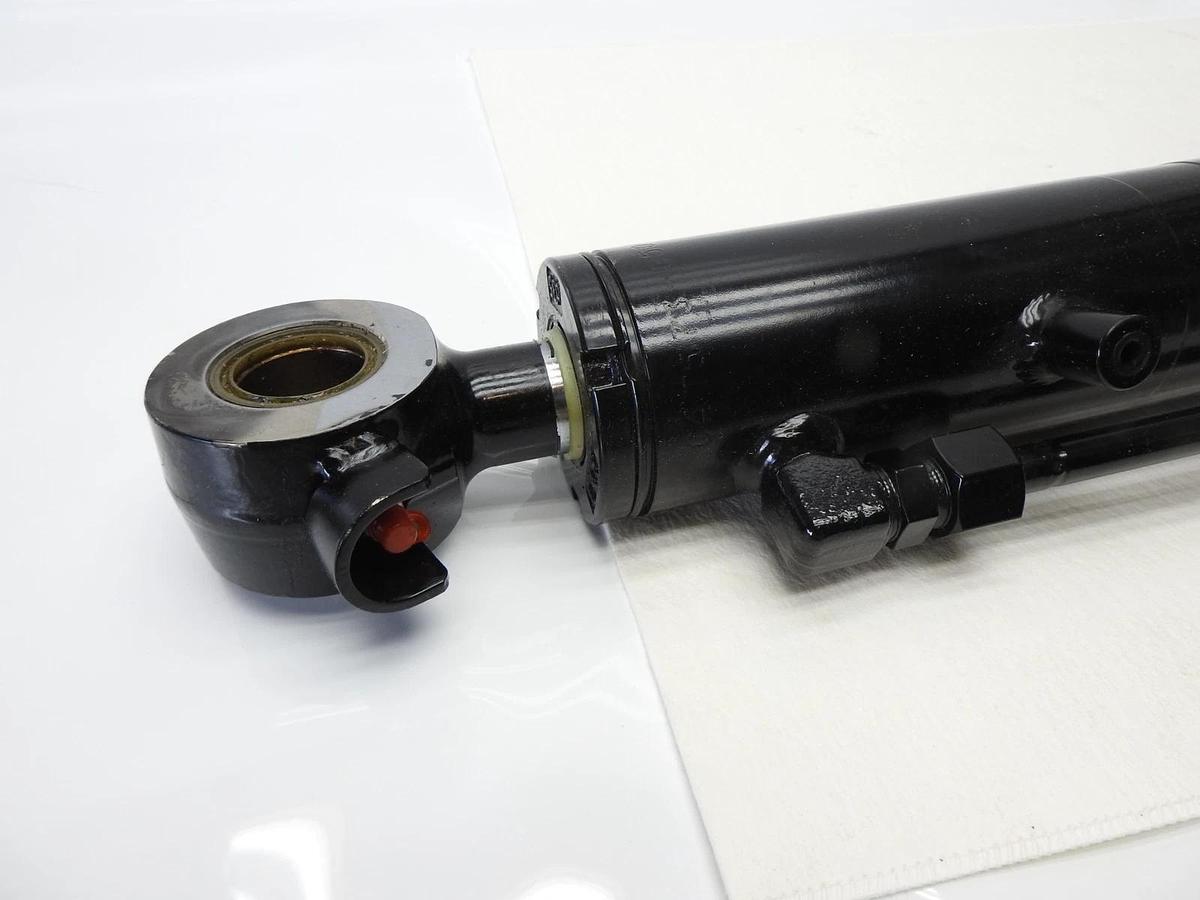 GENUINE CAT 573-0504 Hydraulic Cylinder 5730504 OEM NOB NEW!