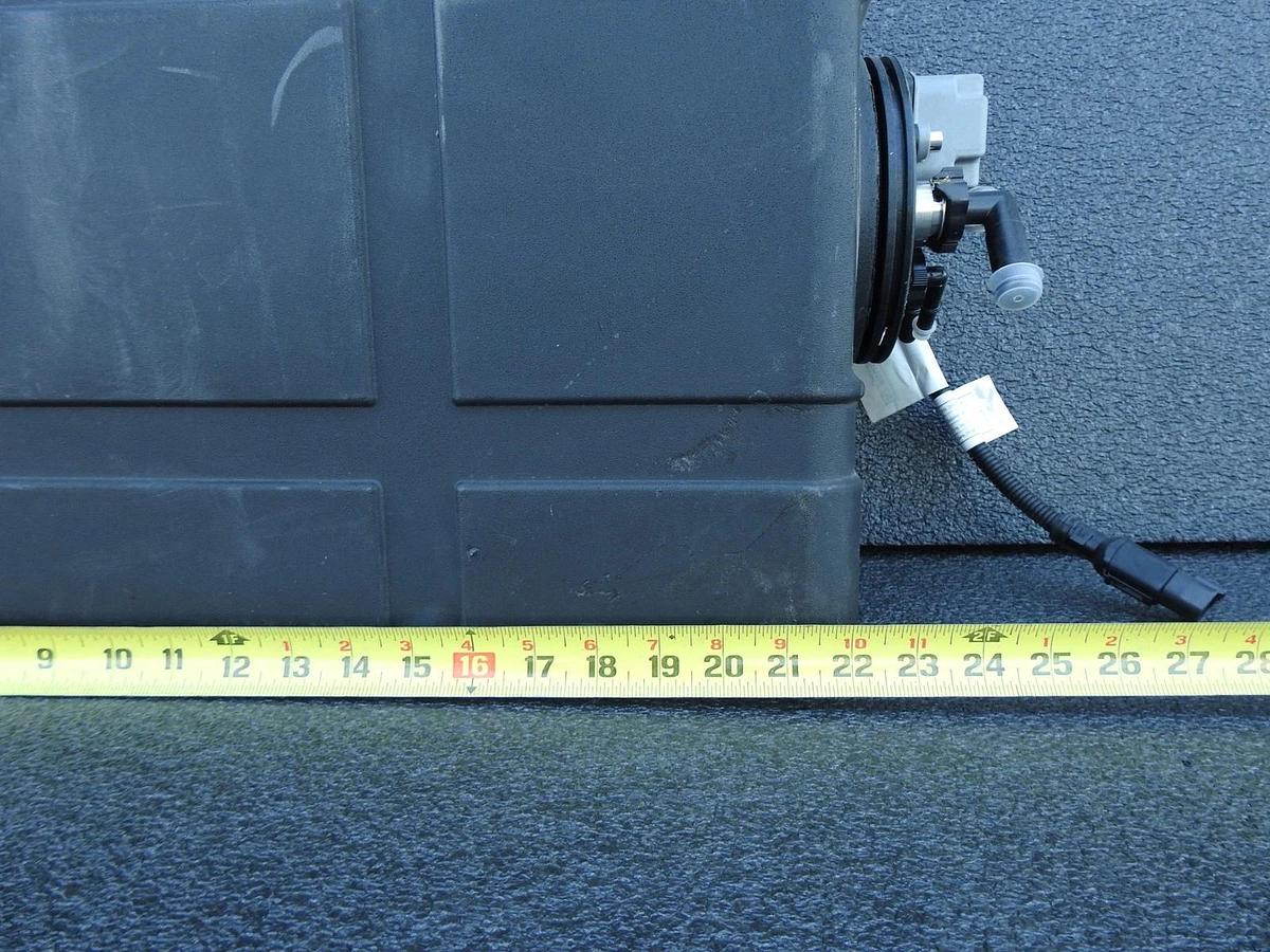 10 Gallon Def Tank ERRUS, 10G PRT Tk, Blk, NFN 305057W30 (22"x18") - NEW
