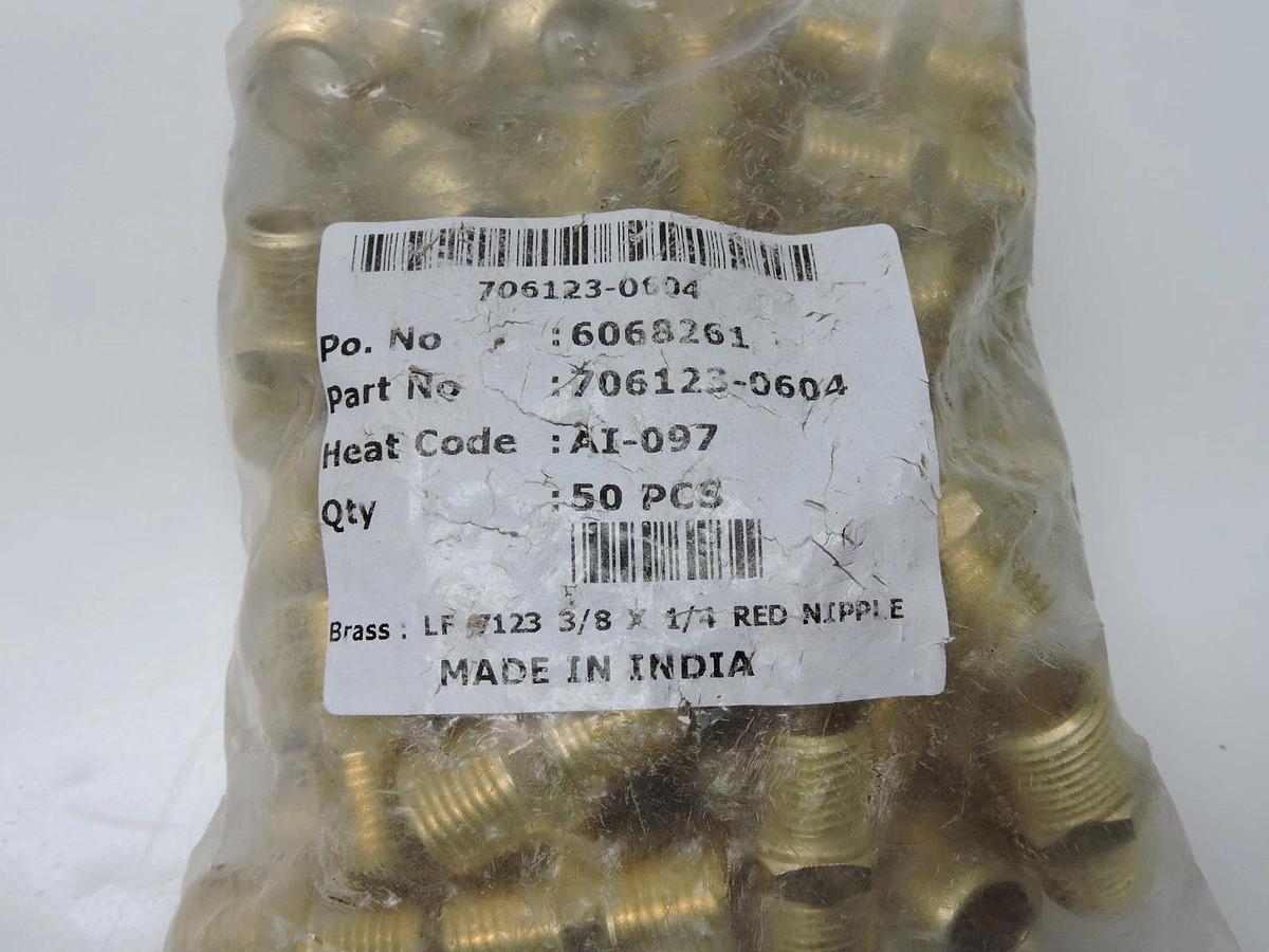 (50/pk) LF 7123 3/8 X 1/4 RED NIPPLE Brass 706123-0604 - BRAND NEW!