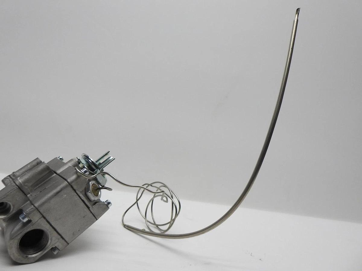 Robertshaw 4200-007 Gas Oven Thermostat for Garland 1017591 FDO-1-03-30 - NEW!