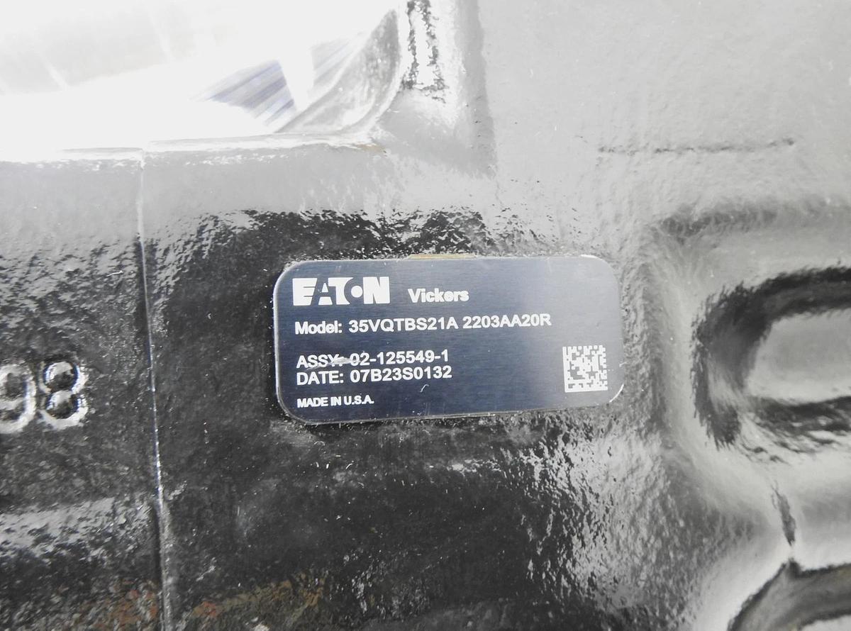 Eaton Vickers VQT 35VQTBS Series Single Unit Thru Drive Vane Pump 02-125549-1