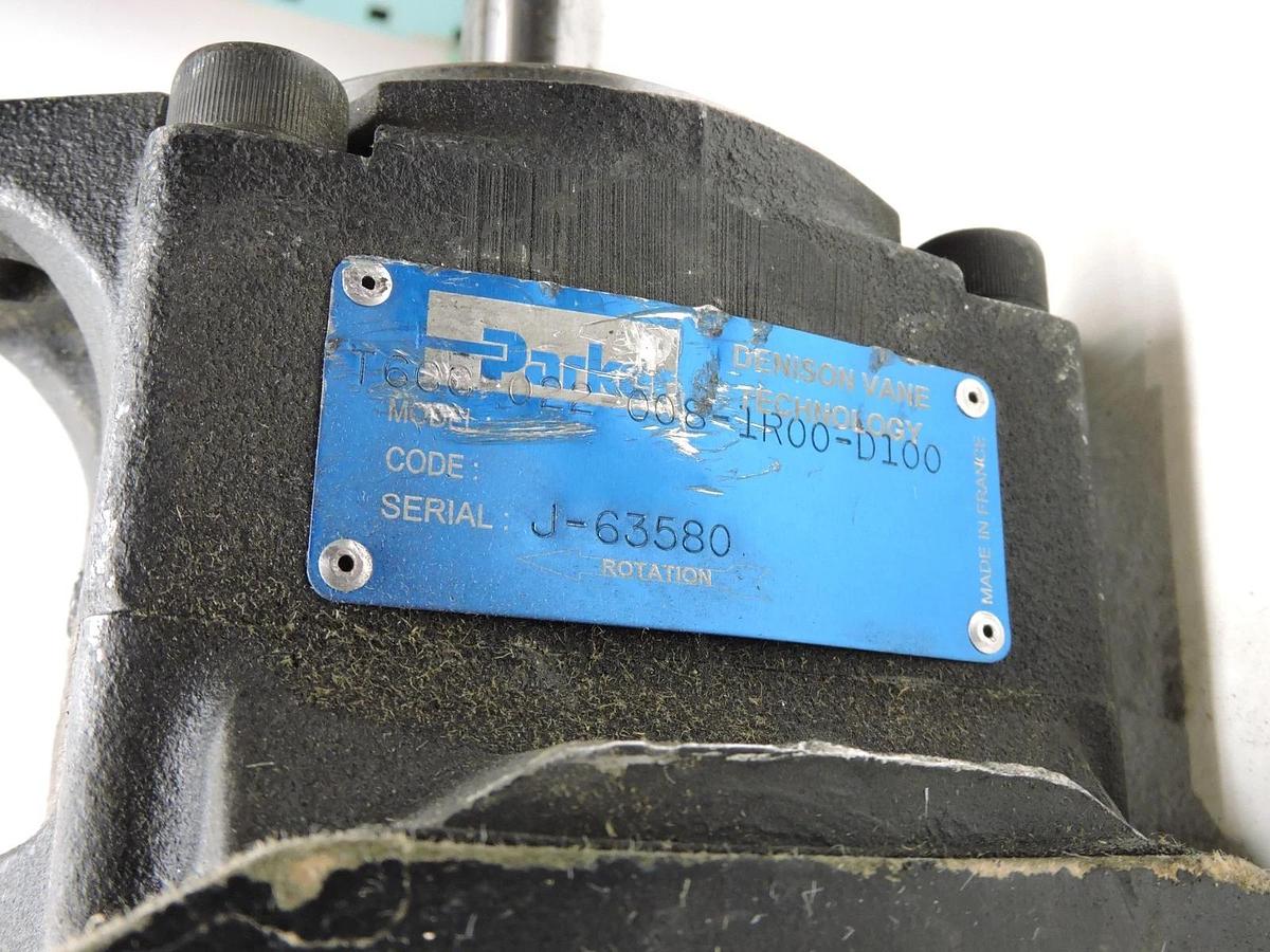 Parker T6CC Series Hydraulic Vane Pump T6CC 022 008 1R00 D100 - NOB NEW!