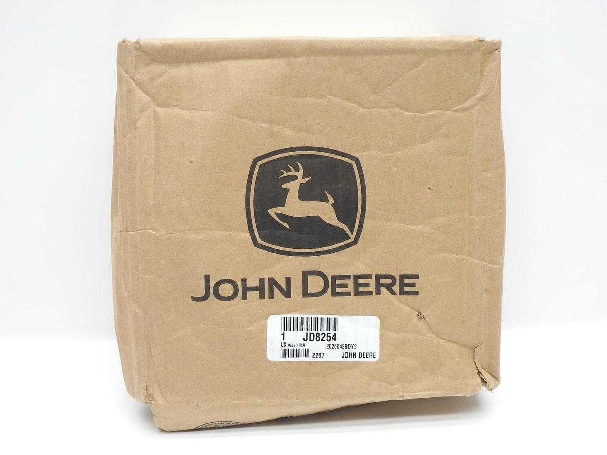 GENUINE John Deere JD8254 Tapered Roller Bearing Cup OEM