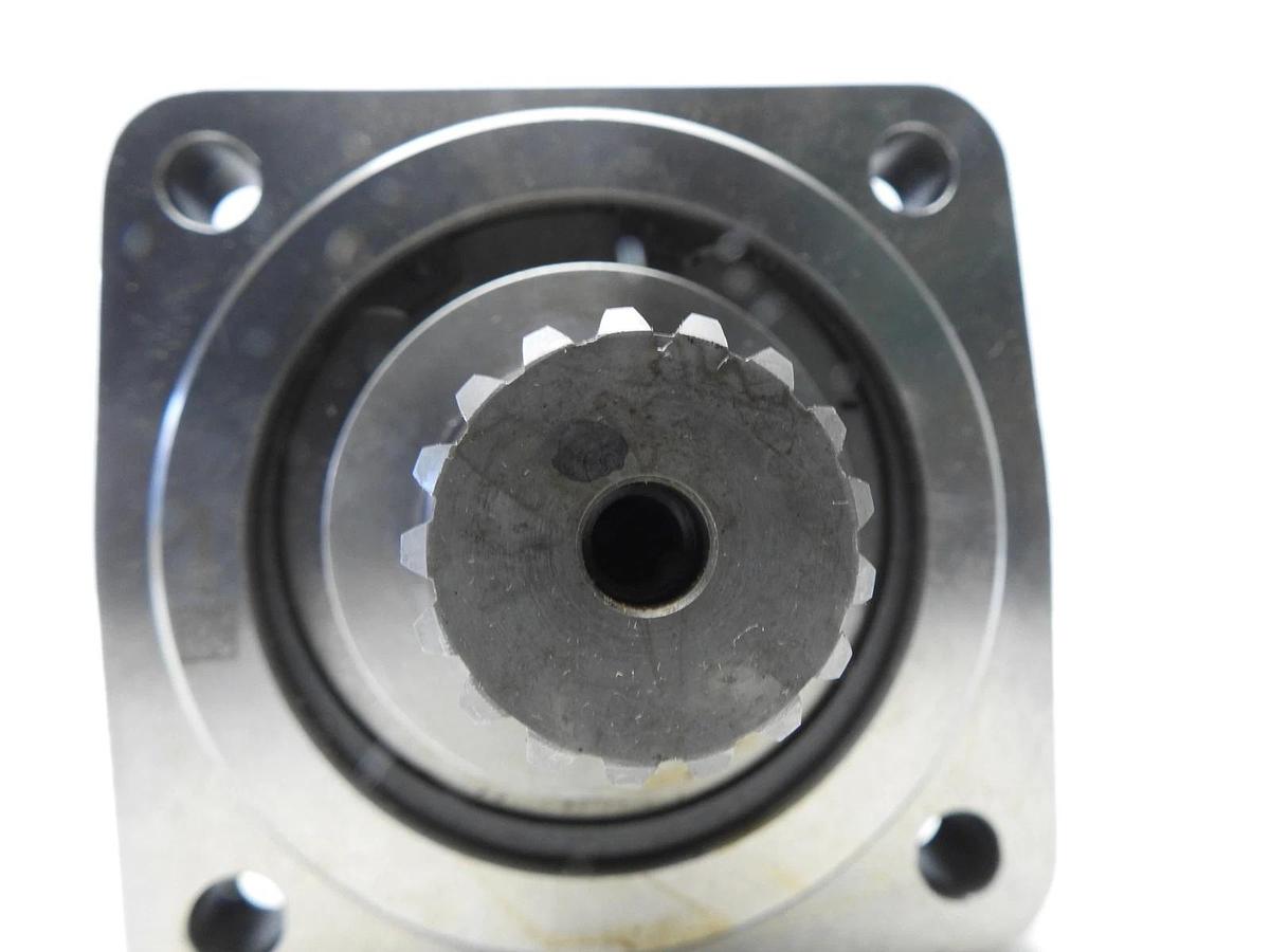 OEM Eaton Char-Lynn 178-0077-004 VIS40 Valve-In-Star Hydraulic Motor 150-1027