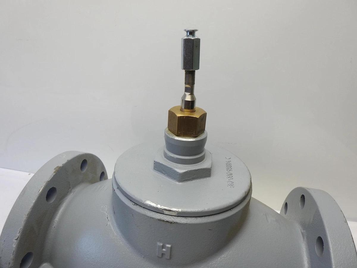 Honeywell VGF21EP40 2-way Flanged Globe Valve CV 150, 4" - OEM NEW