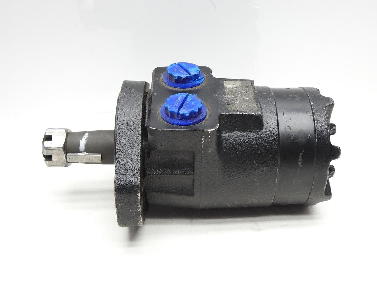 Eaton Char-Lynn Hydraulic Motor 15851-001 (2 Bolt, Keyed Shaft)