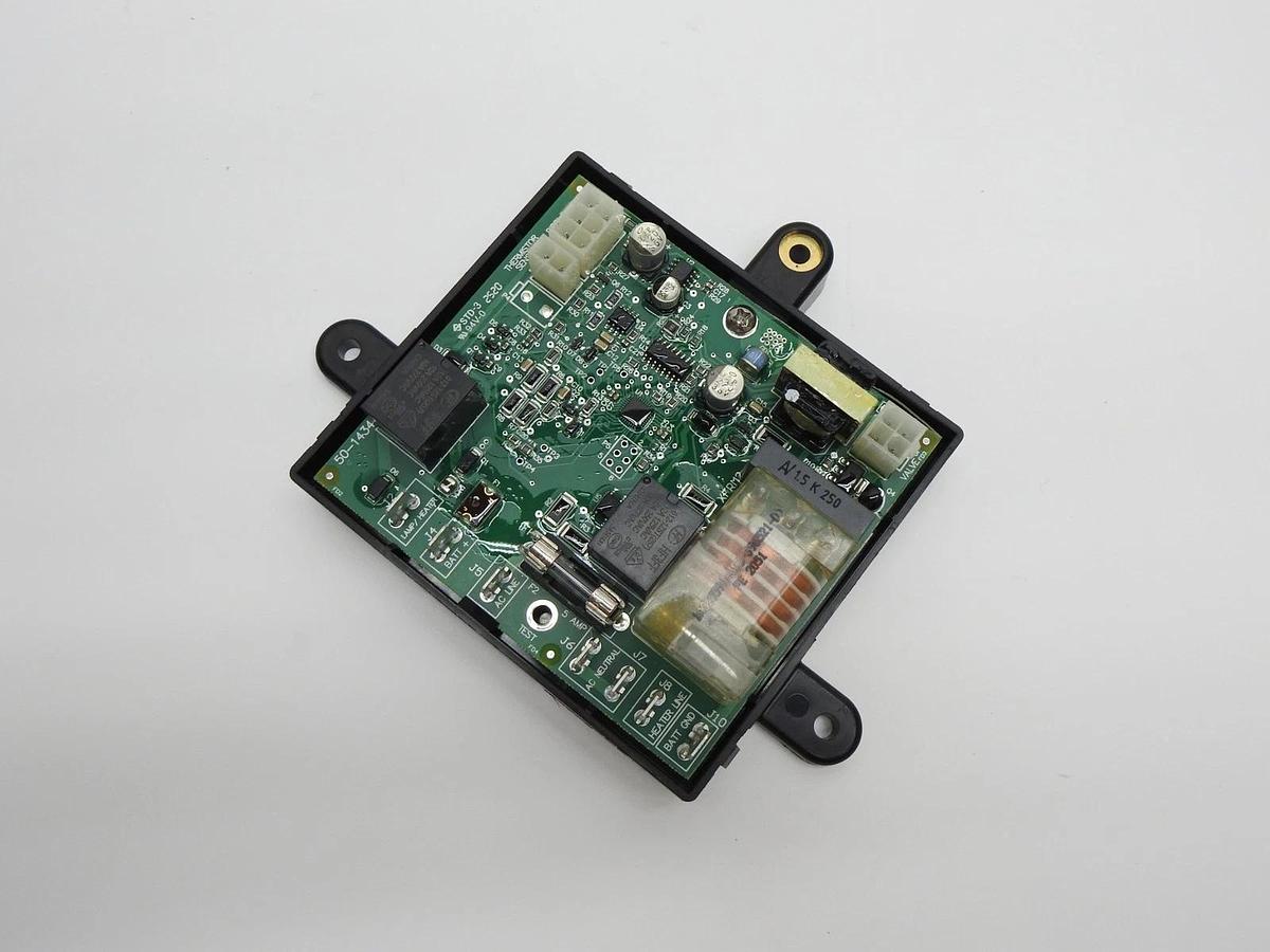 OEM Dometic 3316348.900 Refrigerator Control (BOARD ONLY) Power Module Board NEW