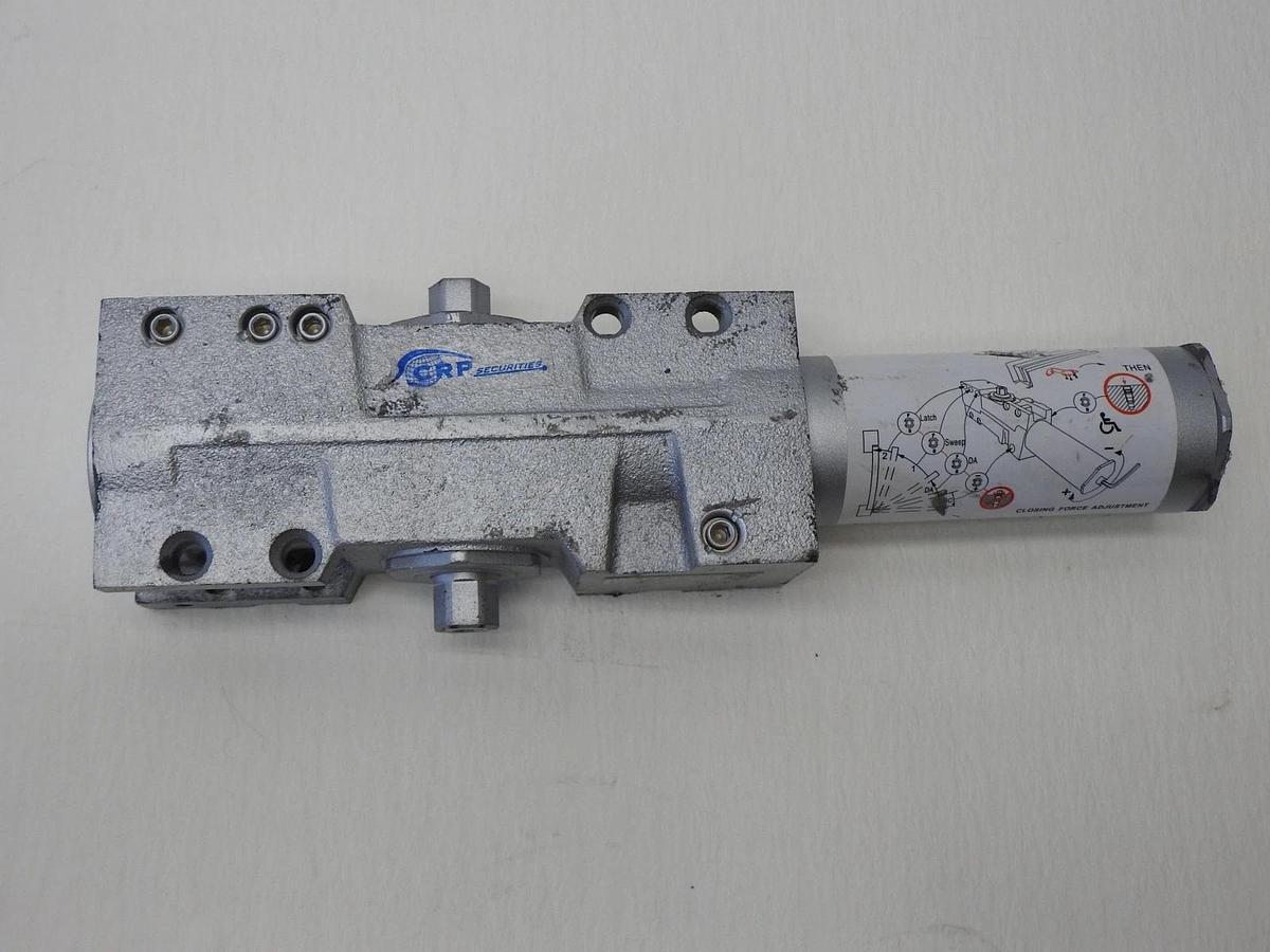 CRP CR441 Door Closure Replacement Cal-Royal - NOB NEW!