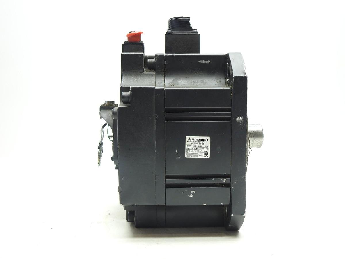 MITSUBISHI HC-UP352B-S1 Servo Motor HC-352B (3.5kW, 3AC, 111V, 23A) READ DESC