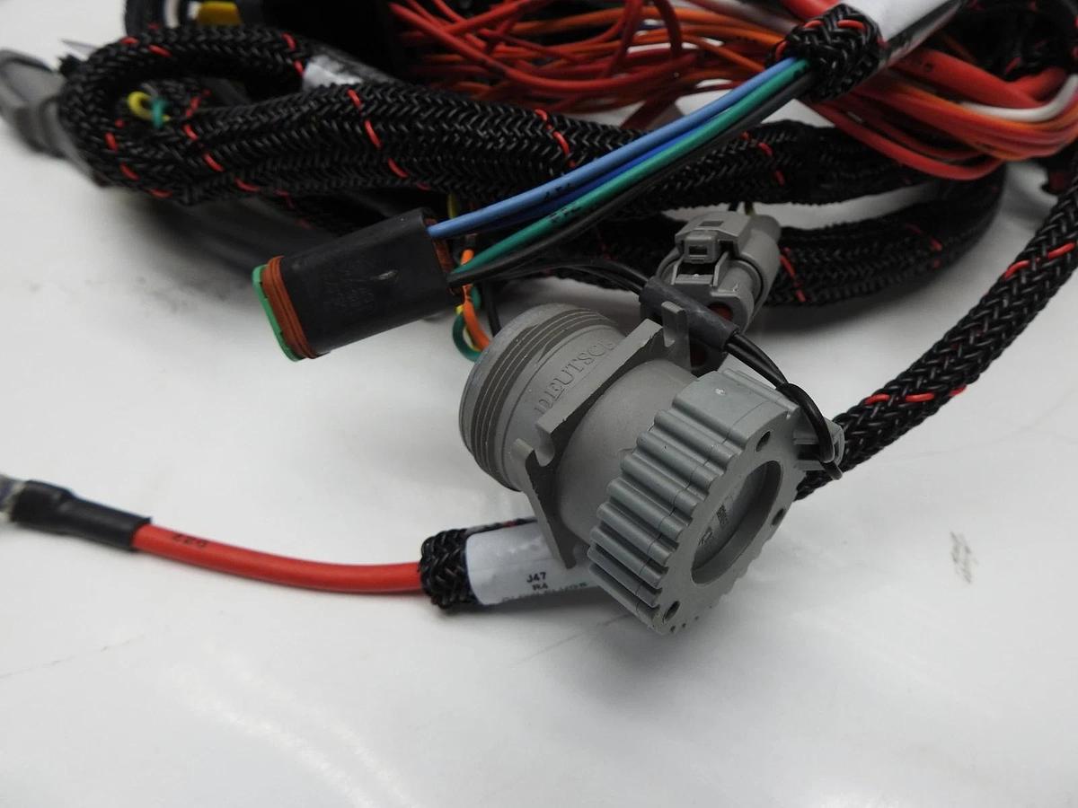 Electrex 163772453 Wiring Harness w/ Fuse Box - NEW!