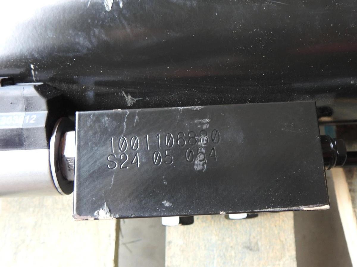 OEM JLG 1001106880 Cylinder, Upper Lift for E300AJP, E300AJ Electric Boom Lift