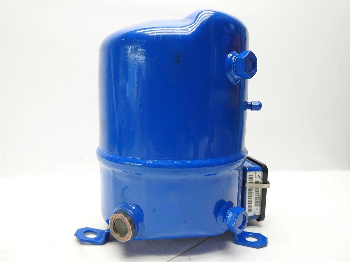 Danfoss MT18JA1PVE 230v1ph 1.5hp RecipCompressor MT18-1VI Maneurop - BULK NEW!