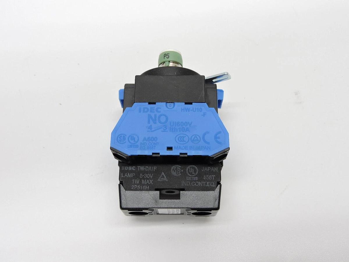 (2) IDEC HW-FL20Q8G Contact Block Assembly - NEW!