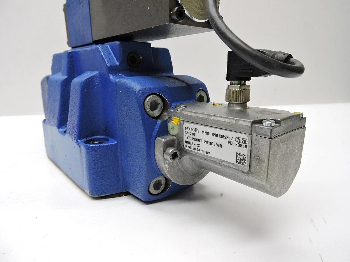 Bosch Rexroth 4WRLE 25 X370M-42/MPT/24A1-812 PROPORTIONAL DIRECTIONAL VALVE