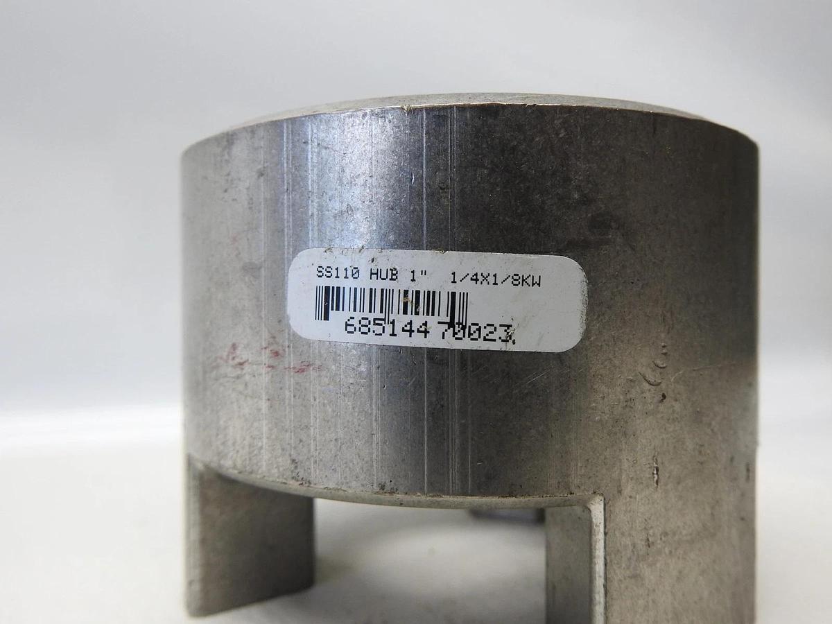 Lovejoy 68514470023 - SS110 hub 1" 1/4x1/8kw SS Series - BULK NEW!