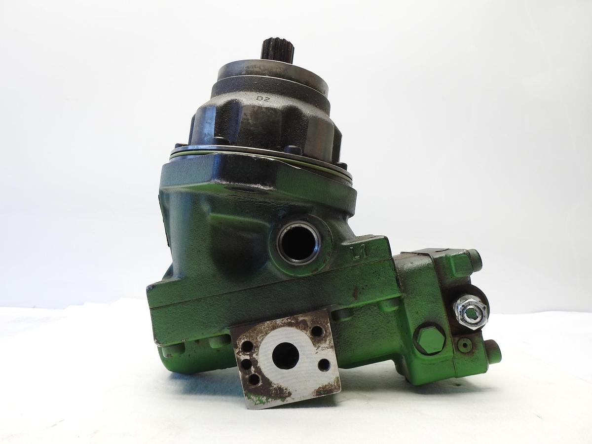 GENUINE John Deere AN206573 (Model 519243) Rear Hydraulic Motor for 4730 Sprayer