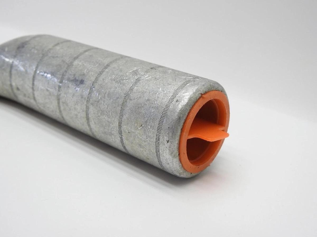 Burndy YCA37R2N 207200 Aluminum compression lug
