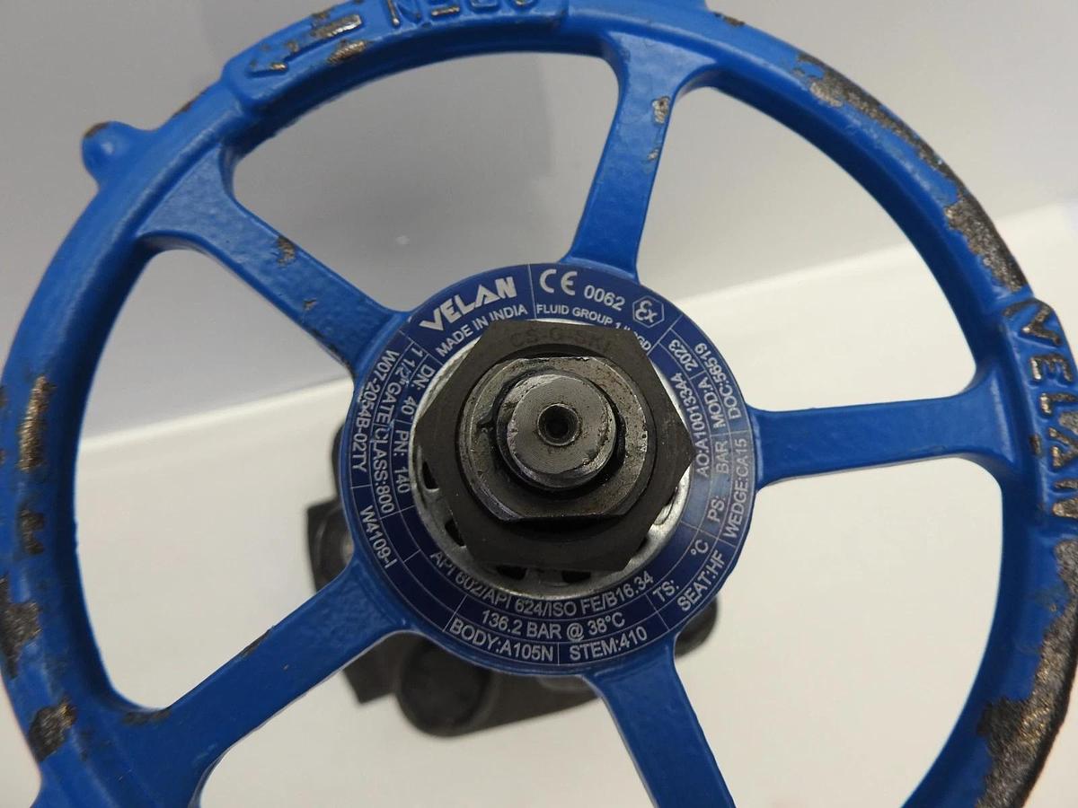 Velan 1-1/2" Gate Valve W07-2054B-02TY - NOB NEW