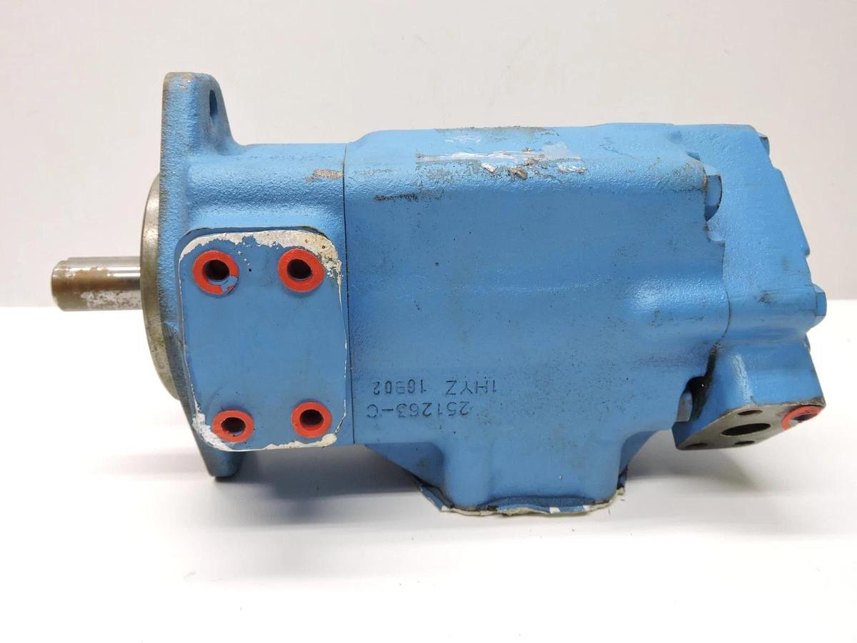 Genuine Eaton Vickers 2520V17A5 1DC22R V SERIES VANE PUMP 02-137187-W DANFOSS