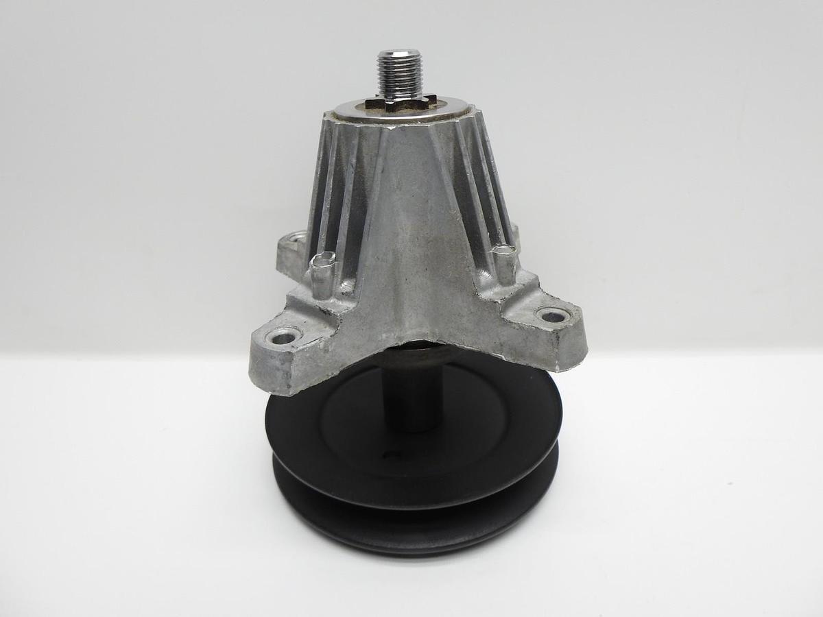 GENUINE MTD 918-06980 Deck Spindle Cub Cadet Troy-Bilt Craftsman 50" Deck OEM!