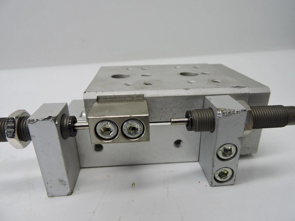 SMC MXS16-30B Pneumatic Slide Table MCS1630B - NOB NEW!