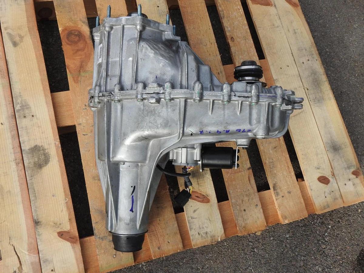 NEW Mopar 68306994AD BW 44-46 Transfer Case 6.7L 2019-2023 Ram 3500 - BULK NEW!