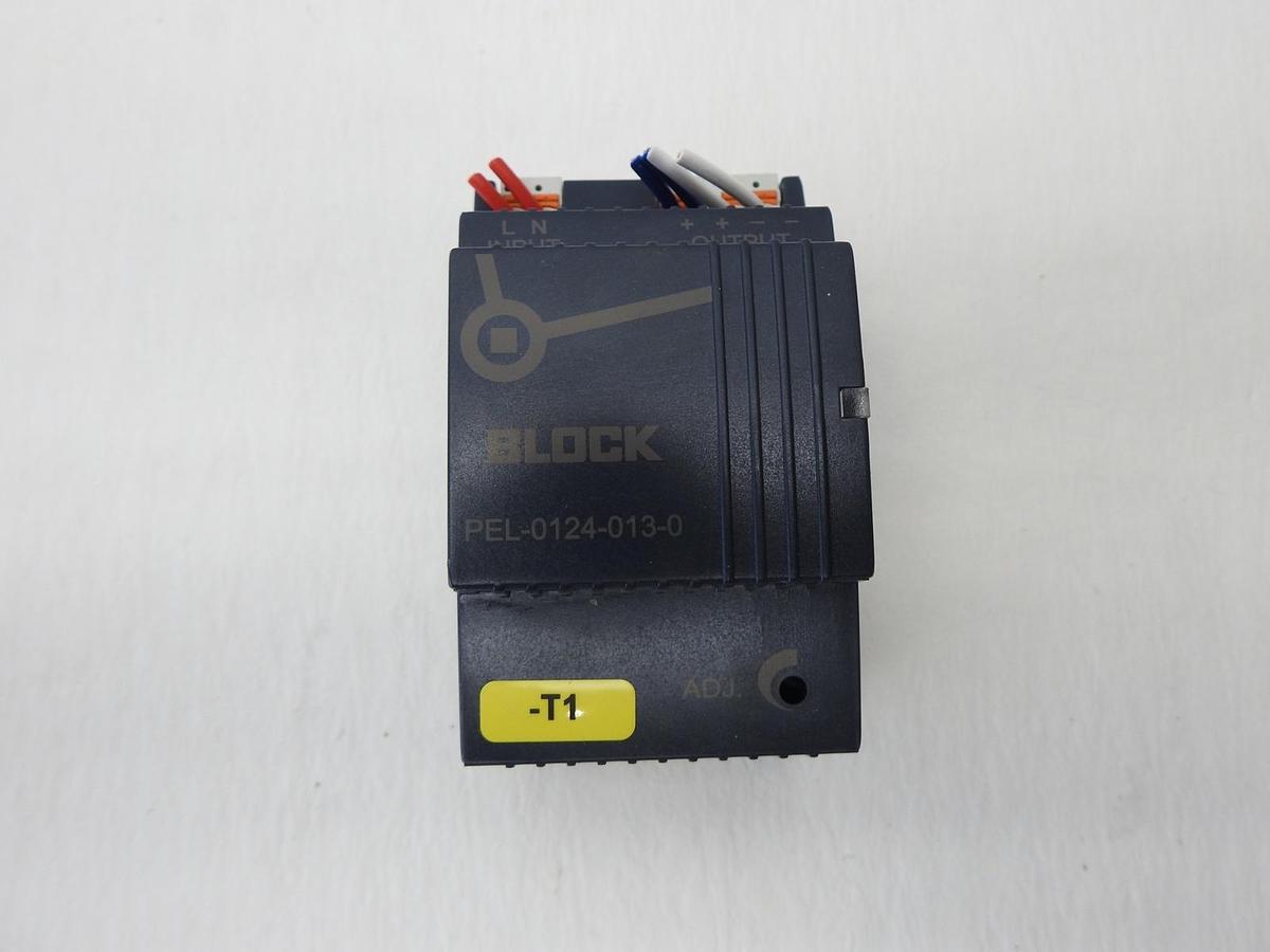 Block PEL-0124-013-0 Power Supply 100-240VAC In; 24VDC Out - NEW TAKEOUT