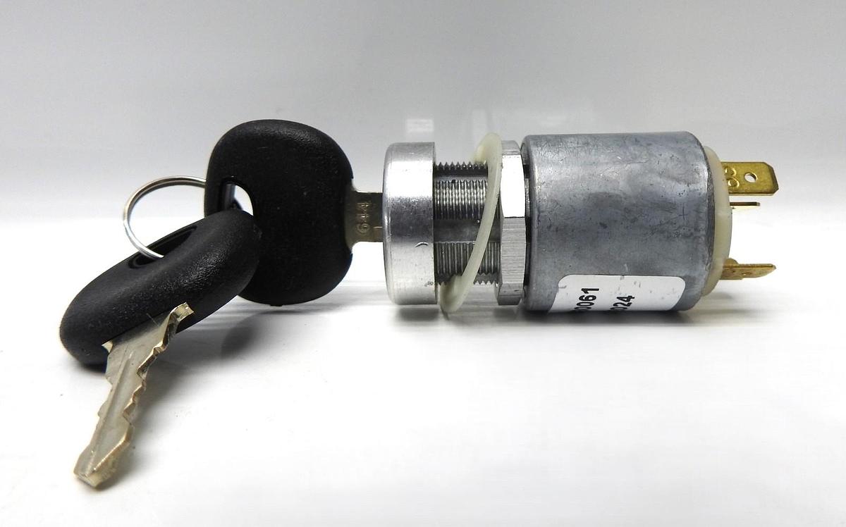 GENUINE Tennant 361076 Scrubber Key Switch Ignition replaces 99370 - OEM NEW!