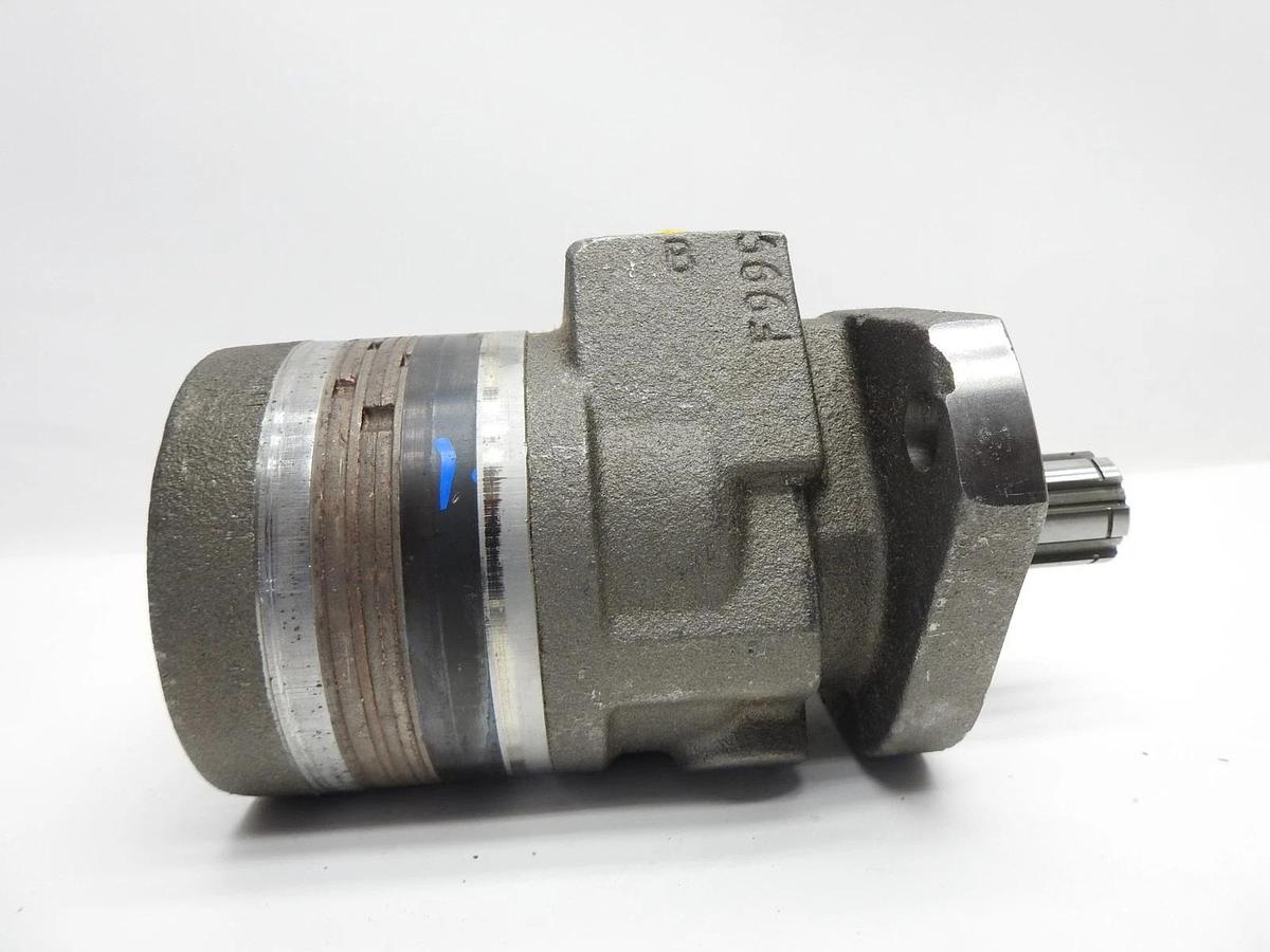 Parker Hydraulic Motor Splined Shaft (6 teeth) 2 Bolt Mounting TRG3 (UNKNOWN PN)
