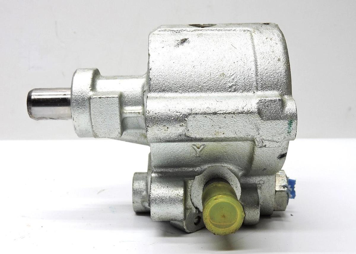 2004 Pontiac GTO 5.7L LS1 Power Steering Pump 26086859, 36-360050 14834 NEW