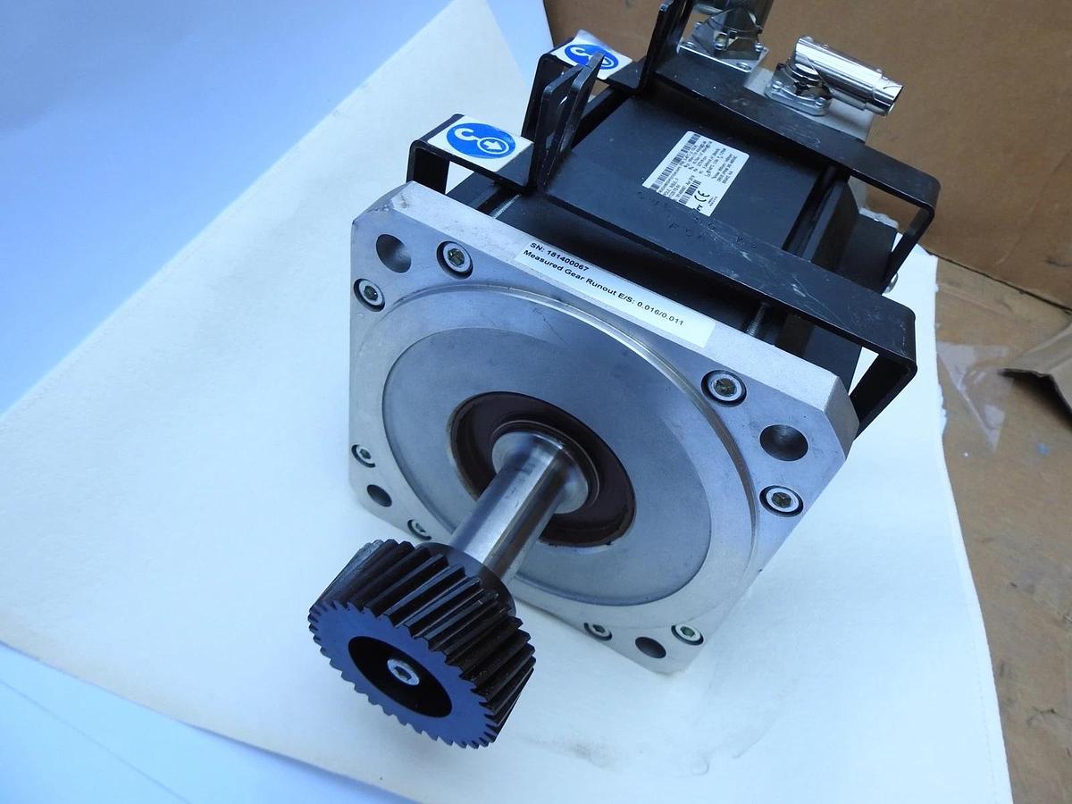 Nidec Unimotor 190 Servo Motor 190USA090XXHFX215240-SHPV 10 POLE VPWM 380/480VAC