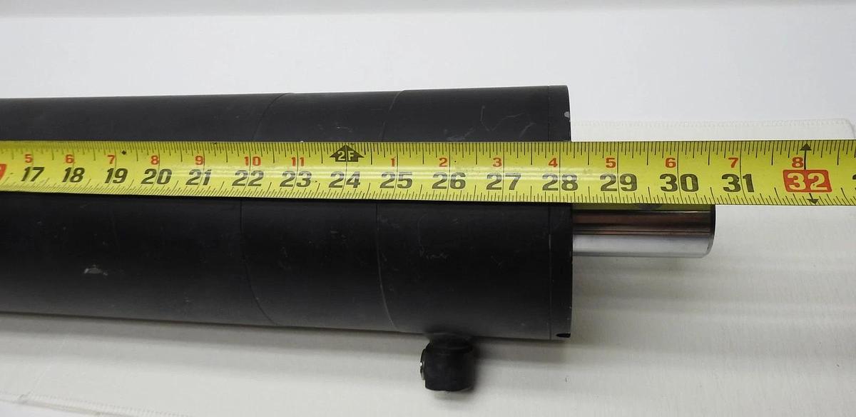 Stillwell Hydraulic Welded Cylinder 31" Total Length, 2-3/4" Shaft Dia - NOB NEW