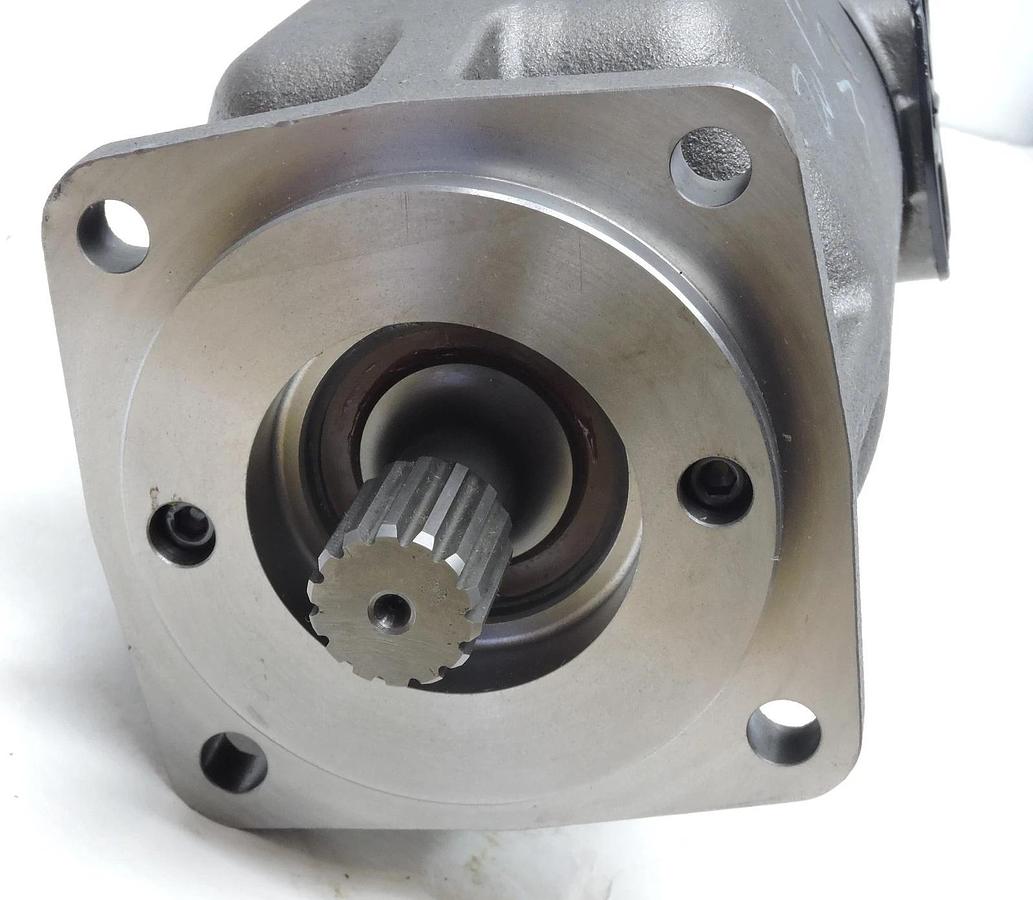 Eaton 3333-088 Danfoss M33 Fixed Motor Heavy Duty Fixed Motor - Genuine NEW!