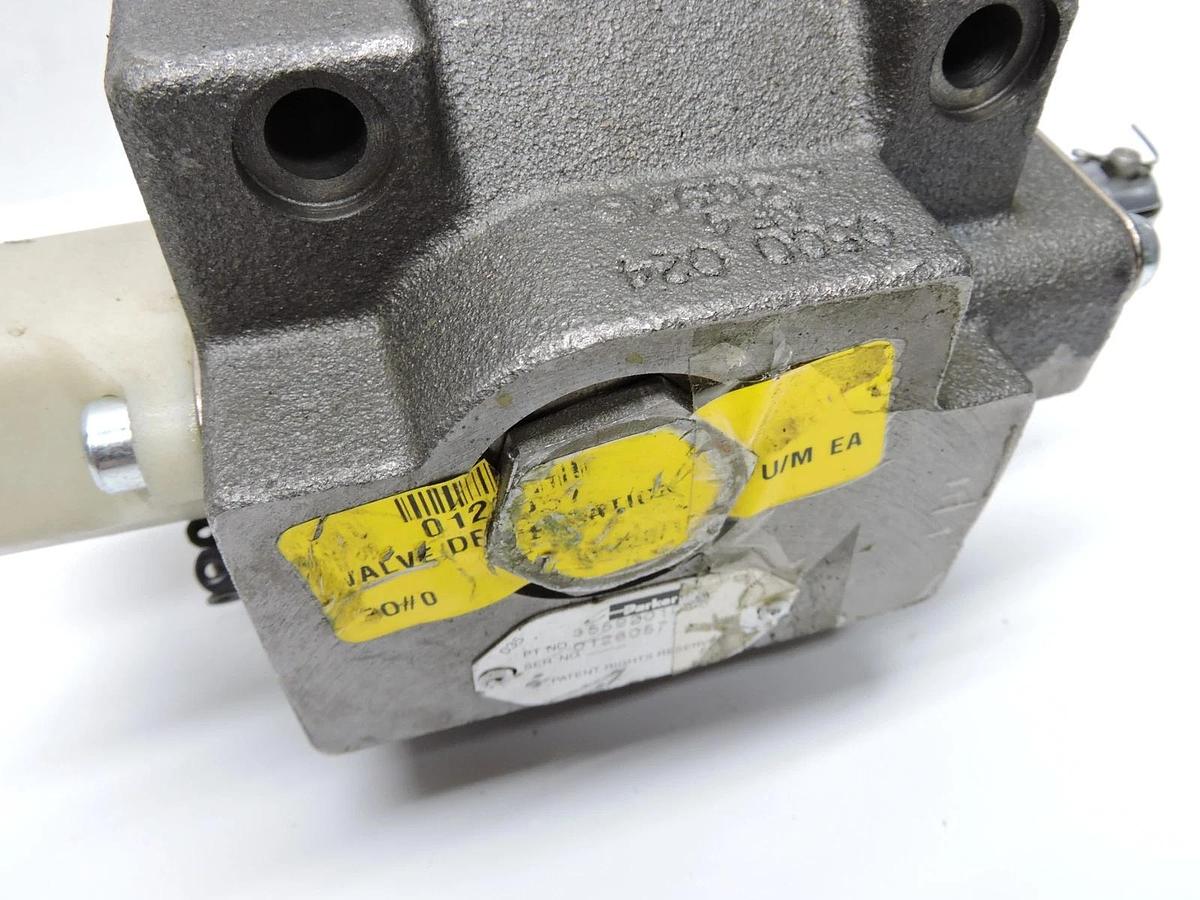 Parker 3559201018 3/4-DECEL-VA Valve - OEM NEW!