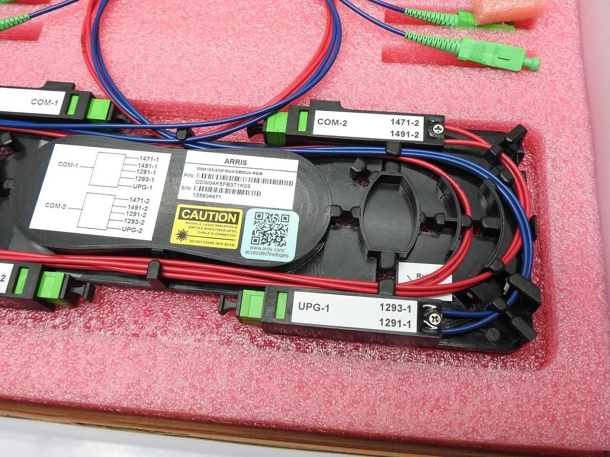 Arris OM4100, 4CH, MUX/DEMUX Pair ODW04K5FB3T1K03 Splice Tray