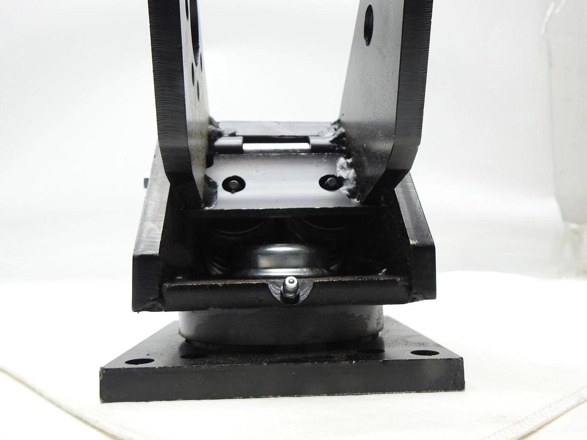 Crown CR133108-001 Caster Assembly - NOB NEW