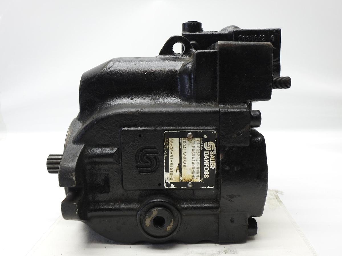 OEM Sauer Danfoss LR Series 45 Hydraulic Axial Piston Pump LRL025 DC041308886