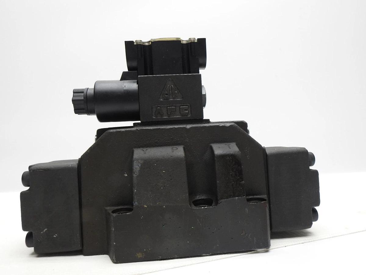 Hyvair D08 Valve D08S-1A-115A-35 Single Solenoid, 2 Position, Spring Offset NEW